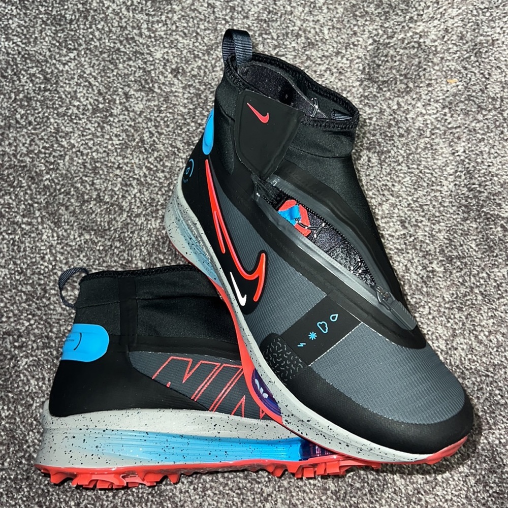 Nike Air Zoom Infinity Tour 2 Shield Golf DO8997-060 Men's Size 9.5 $180 Retail - Picture 3 of 4